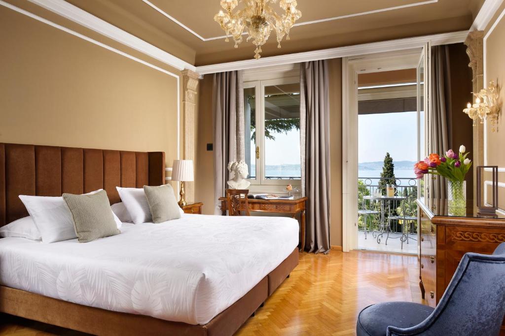 Italy-Sirmione Hotel-3-curated Italy