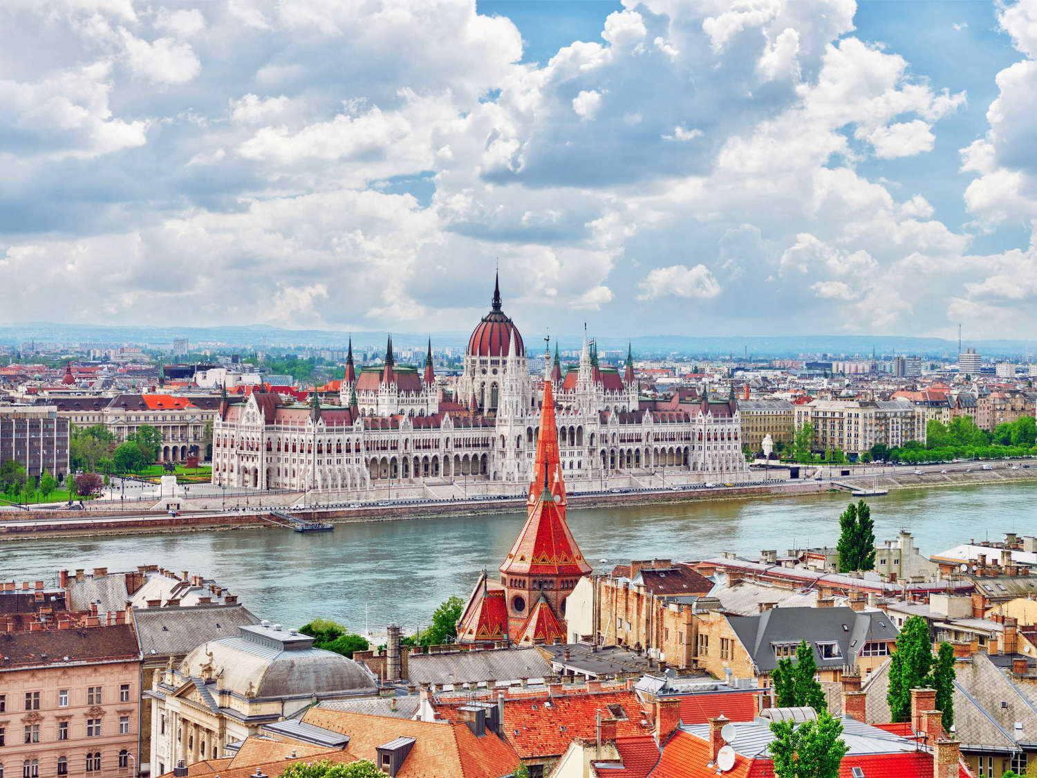 Budapest-Parliament-1-curated Budapest