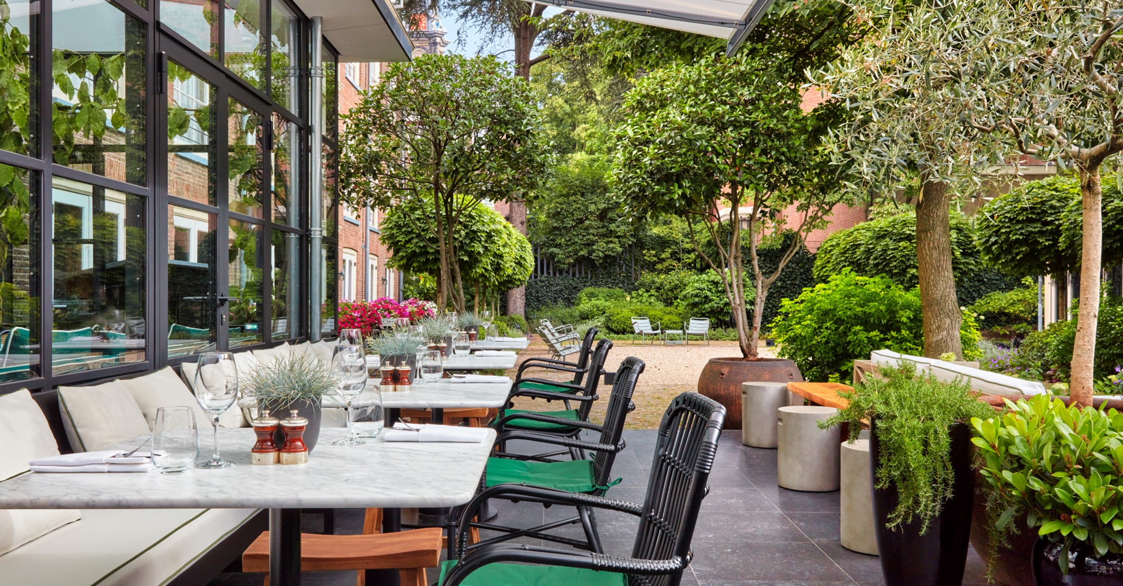 Amsterdam-Restaurant-1-curated Amsterdam