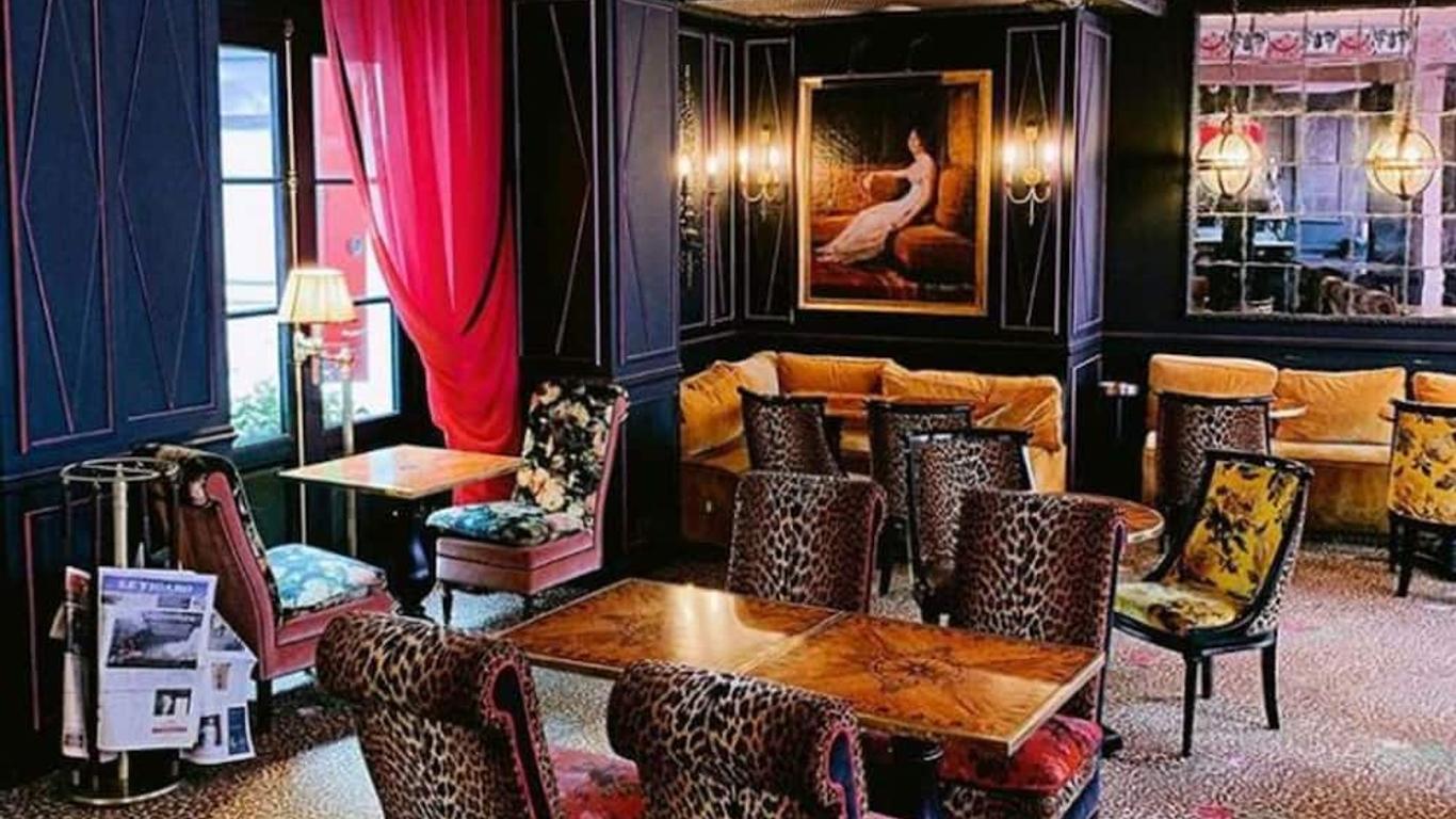 Paris-Hotel-6-curated Paris